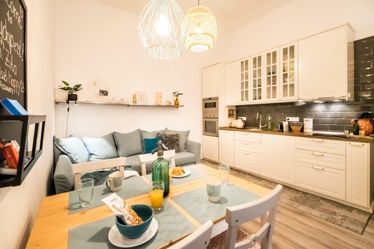 St Stephen Boulevard Apartment Next To Danube Budapeste Exterior foto