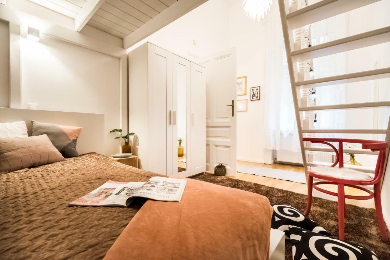 St Stephen Boulevard Apartment Next To Danube Budapeste Exterior foto